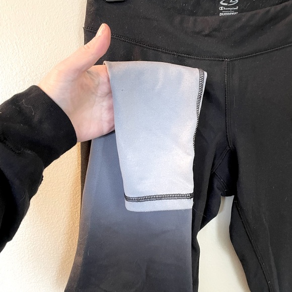 Champion | Black/Gray Ombré Leggings | Size Small - Picture 6 of 9